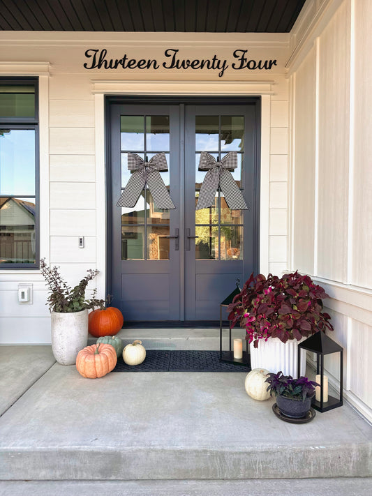 Top Trends in Door Decor to Elevate Your Home's Curb Appeal