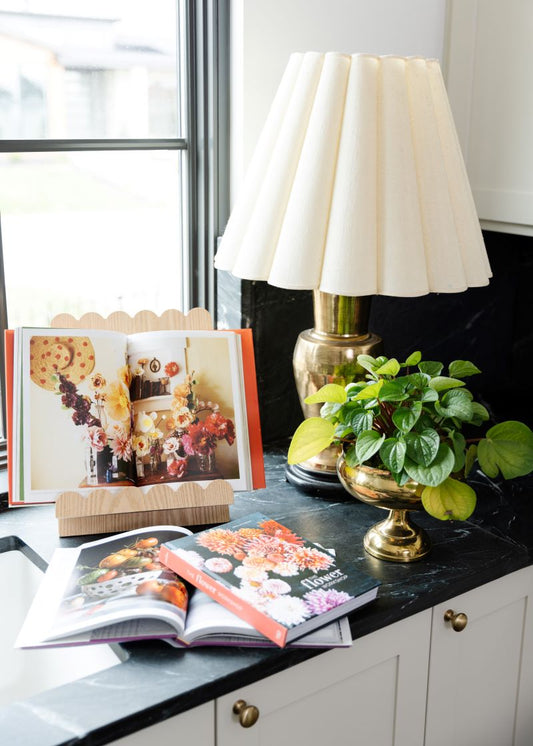 scalloped oak cookbook stand
