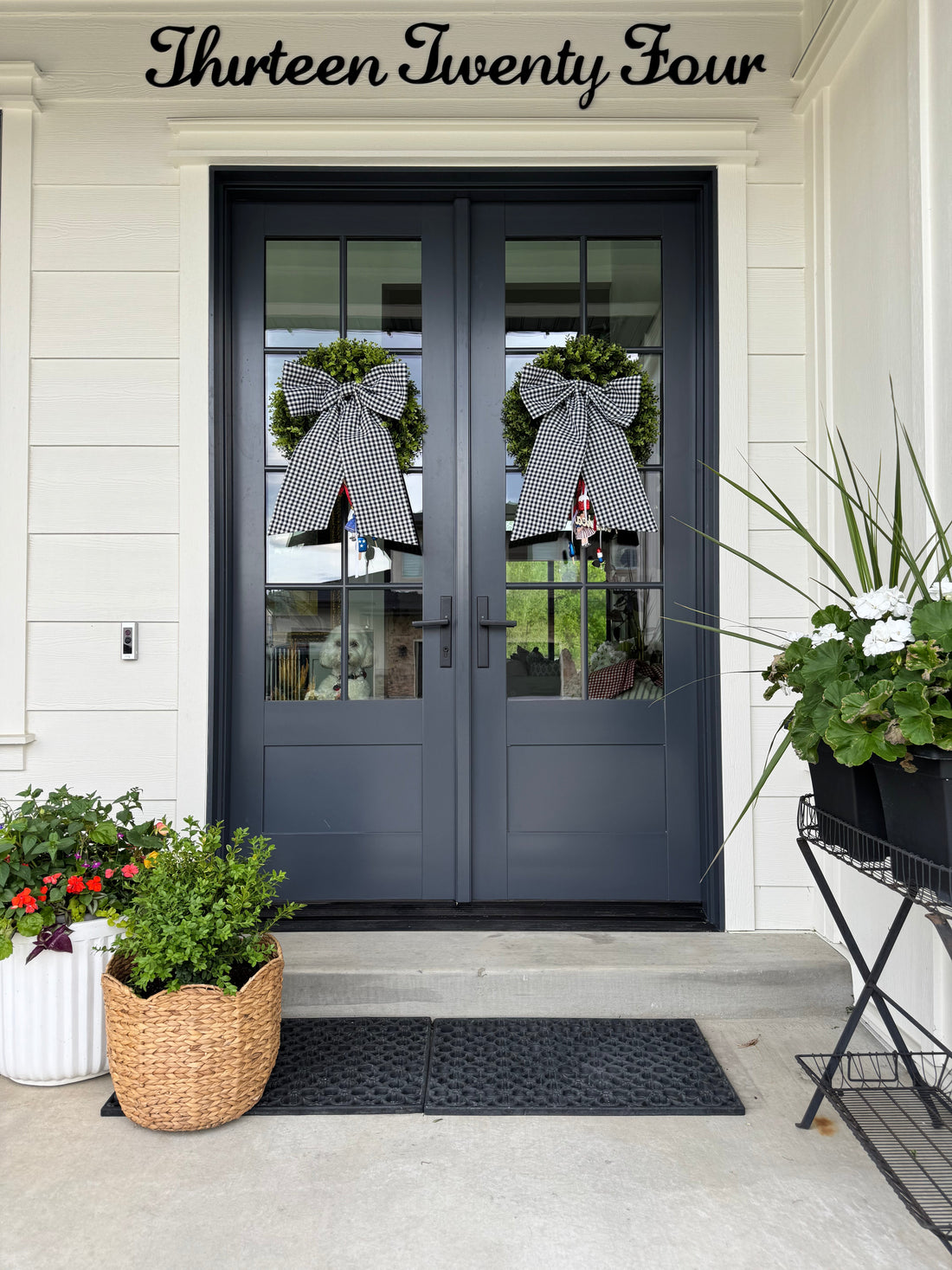 Navy gingham bow welcoming guests at the entryway