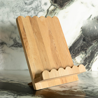 Scalloped Oak Cookbook Holder