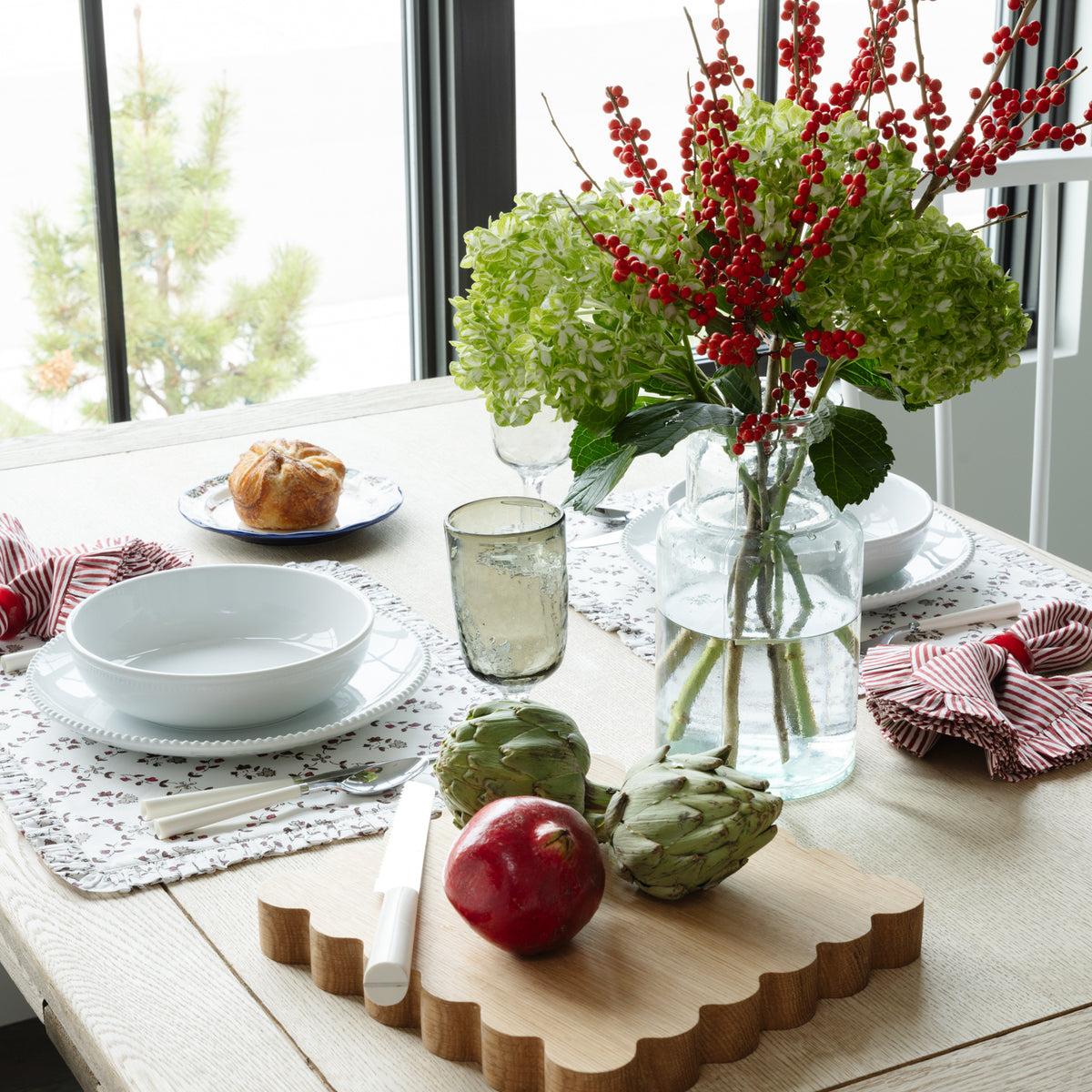 Scalloped Oak Trivet