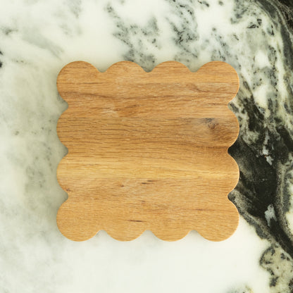 Scalloped Oak Trivet