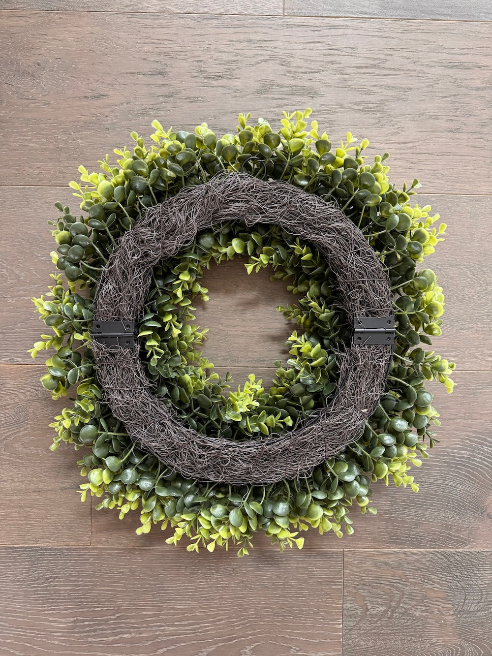 Year-Round Boxwood Wreath